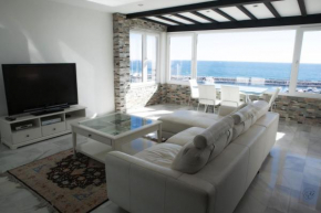 Luxury Puerto Banus Penthouse With Parking & WI-FI